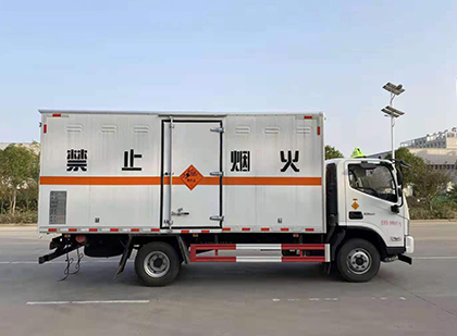 丹东爆破器材运输车