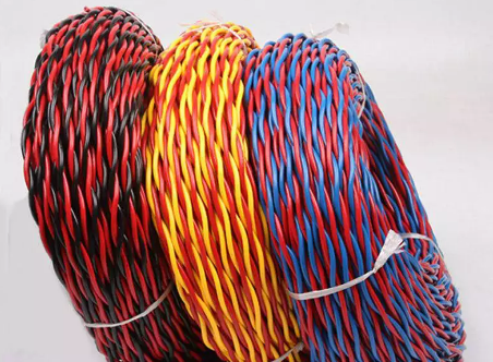 丹东安全警示：放炮线与爆破母线使用的注意事项